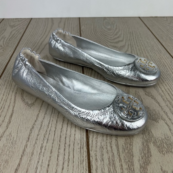 Tory Burch Shoes - Tory Burch Minnie Metallic Leather Travel Ballet Flats 9.5 Silver $228